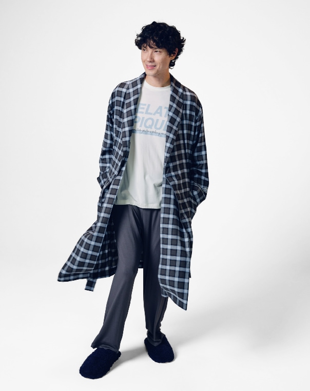 【HOMME】ソフトツイル＆クールレーヨンロゴのコーディネート