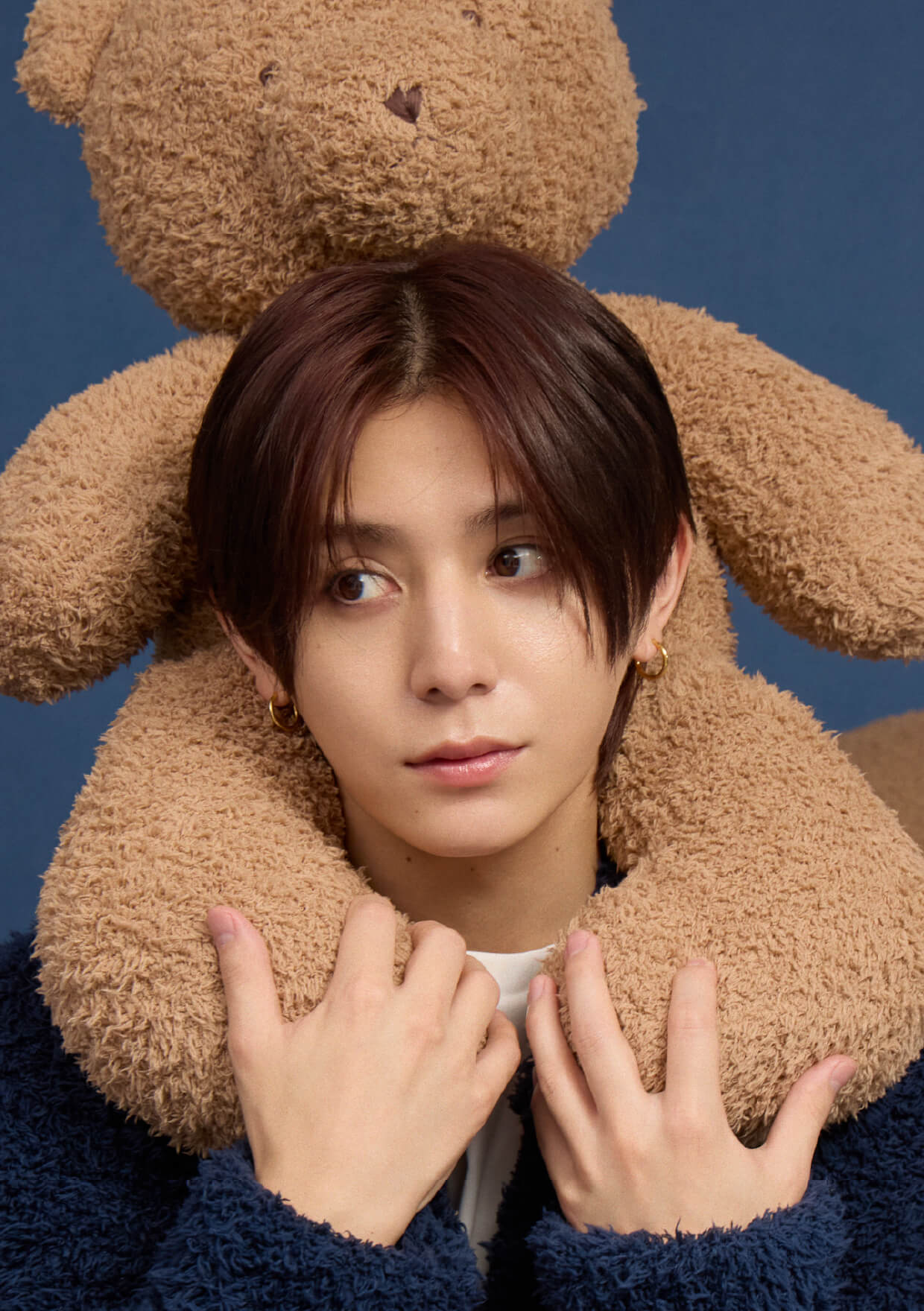 snow bear seriesを着用する山田涼介さん